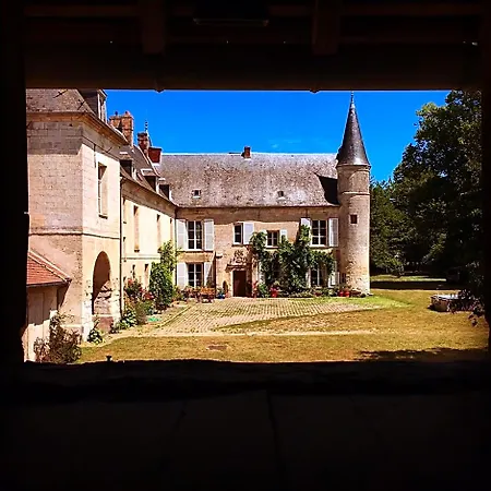 Bed & Breakfast Le Chateau De Coyolles